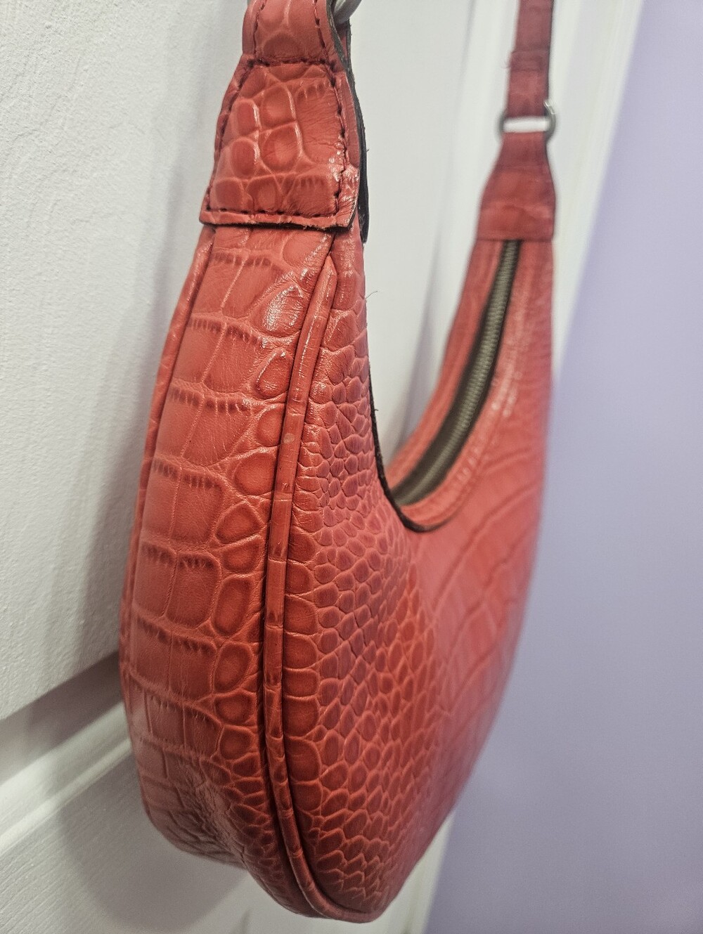 Patricia Nash Papaya Croc-Embossed Crescent Shoulder Bag - NEW - Picture 10 of 14